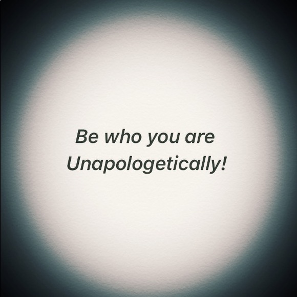 Meet your Posher, Rachel - Picture 2 of 14